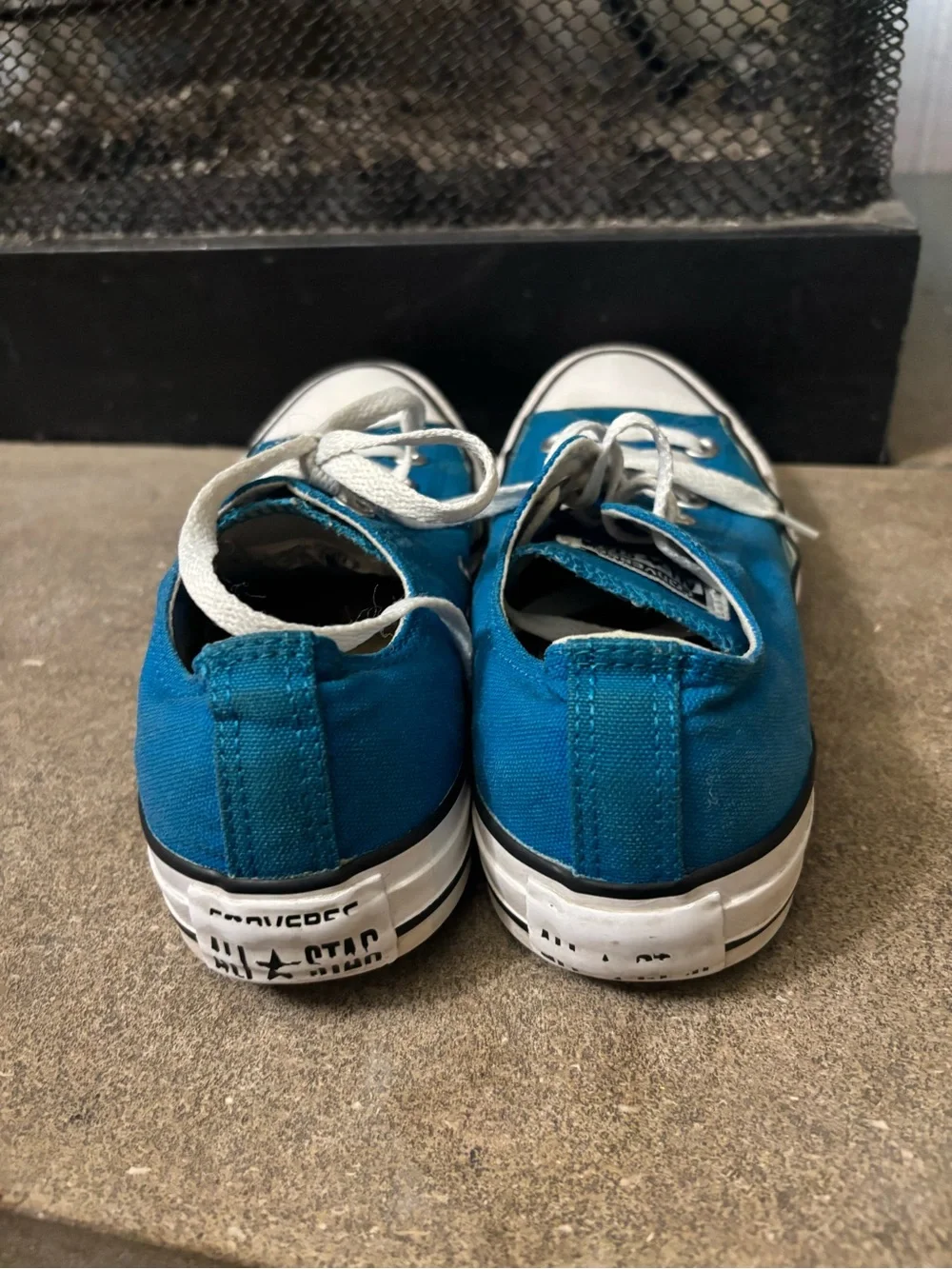Converse Chuck Taylor All Star Low Top Blue Hero canvas colorway size 7 women